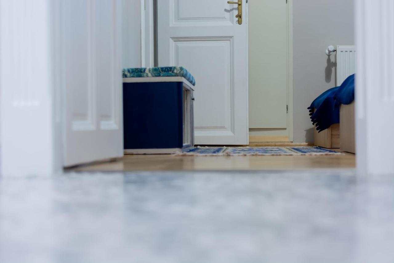 Ekszerdoboz Apartman Eger Apartment Bagian luar foto