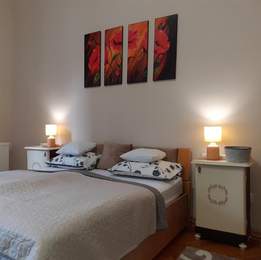 Ekszerdoboz Apartman Eger Apartment Bagian luar foto