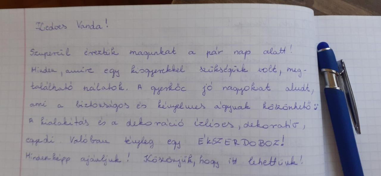 Ekszerdoboz Apartman Eger Apartment Bagian luar foto